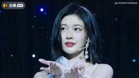 日韩校服换脸视频网站,虚拟偶像的时尚进化之旅